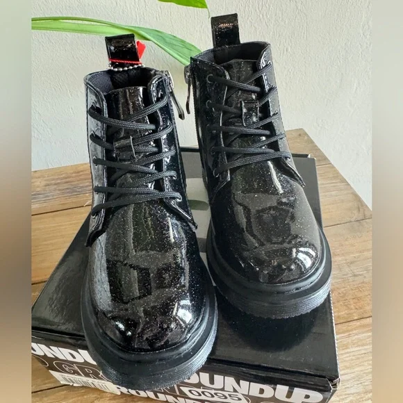 Ground up Toddler Lace-Up side zipper Black glitter combat Boots size 9 - Picture 2 of 6
